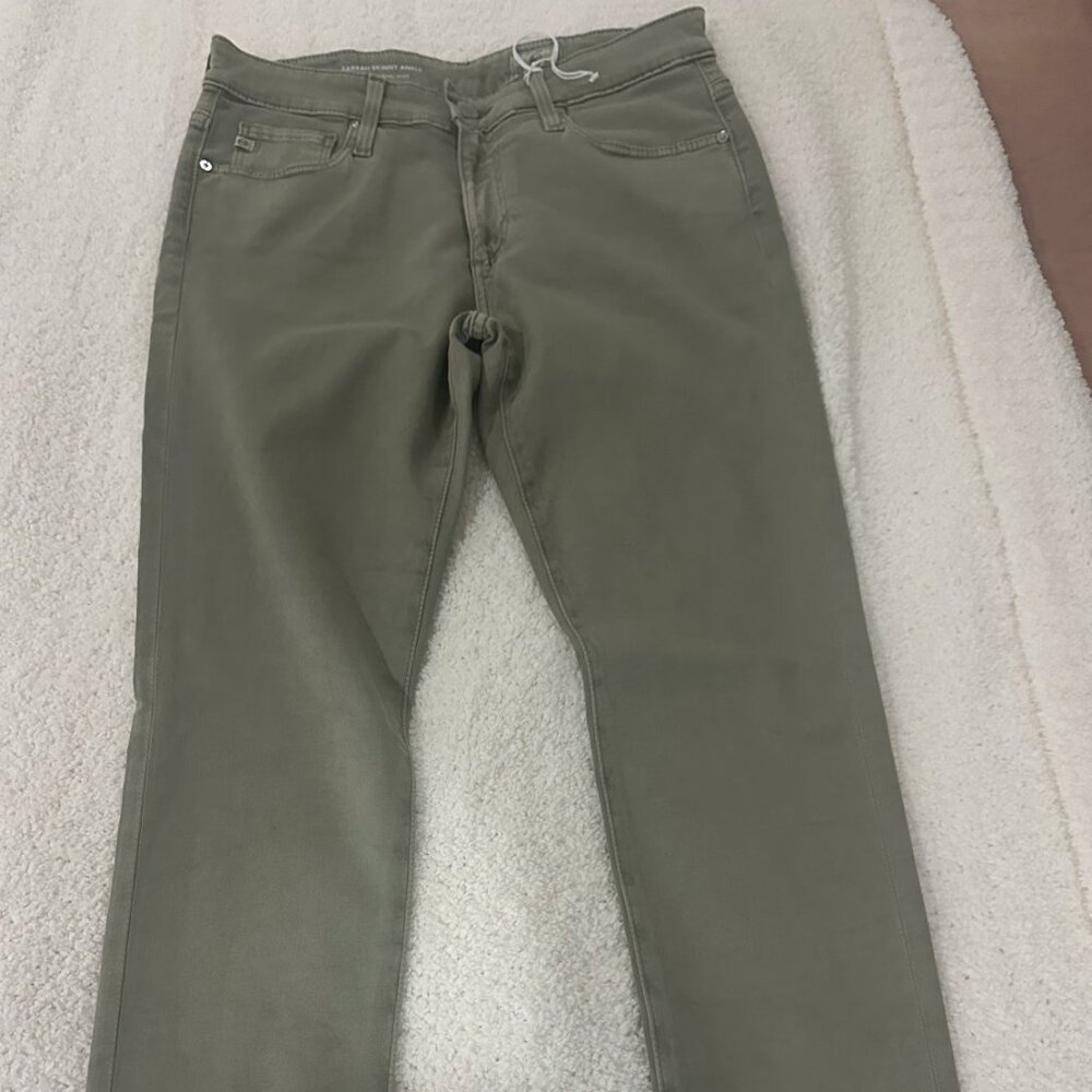 AG Farrah Skinny Ankle Size 26 Olive